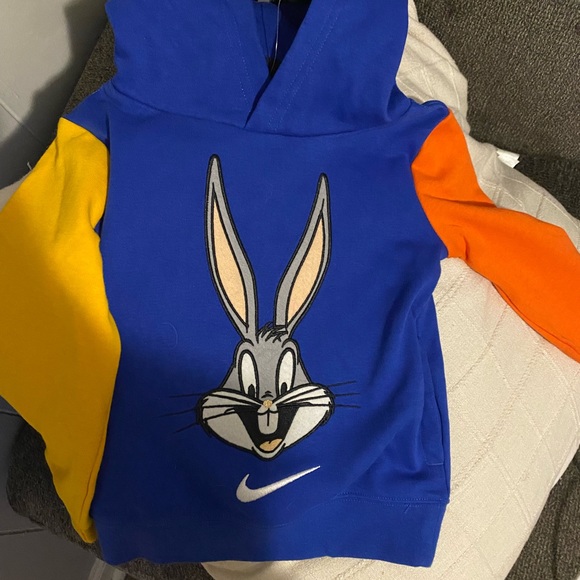 Nike | Shirts u0026 Tops | This Is A 2t Bugs Bunny Nike Sweatshirt | Poshmark